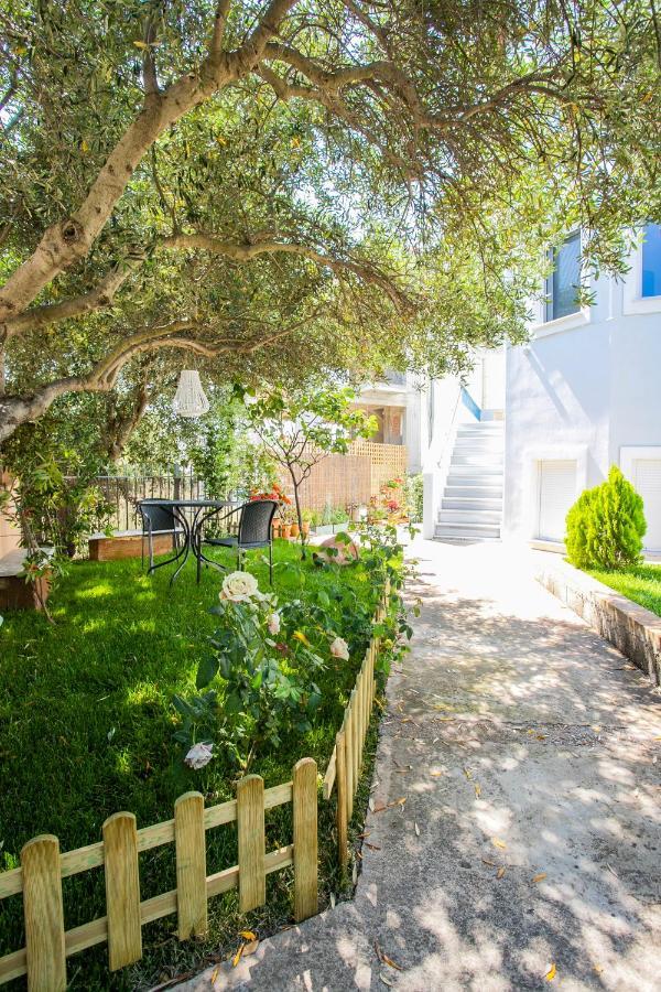 Anavyssos 1 Bedrm 4 Prs Flat 5Min Walk From Beach Экстерьер фото